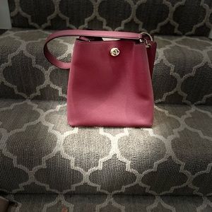 Purse mauve